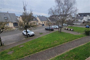 t2 à la vente -   72300  SABLE SUR SARTHE, surface 58 m2 vente t2 - UBI473381495